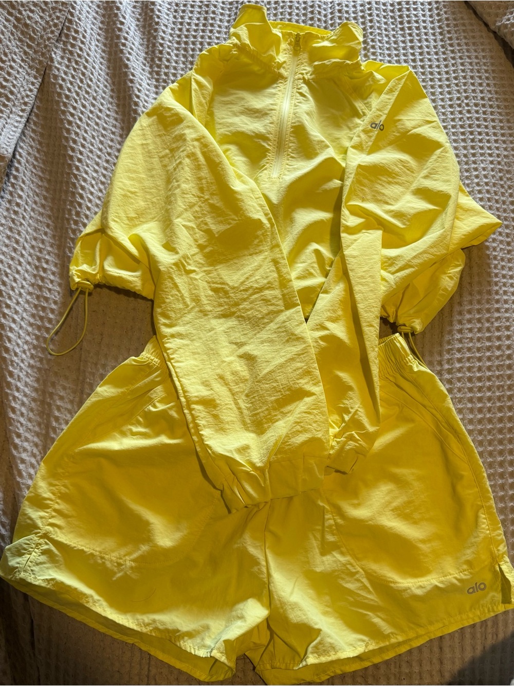 ALO Yoga Yellow Women’s Shorts